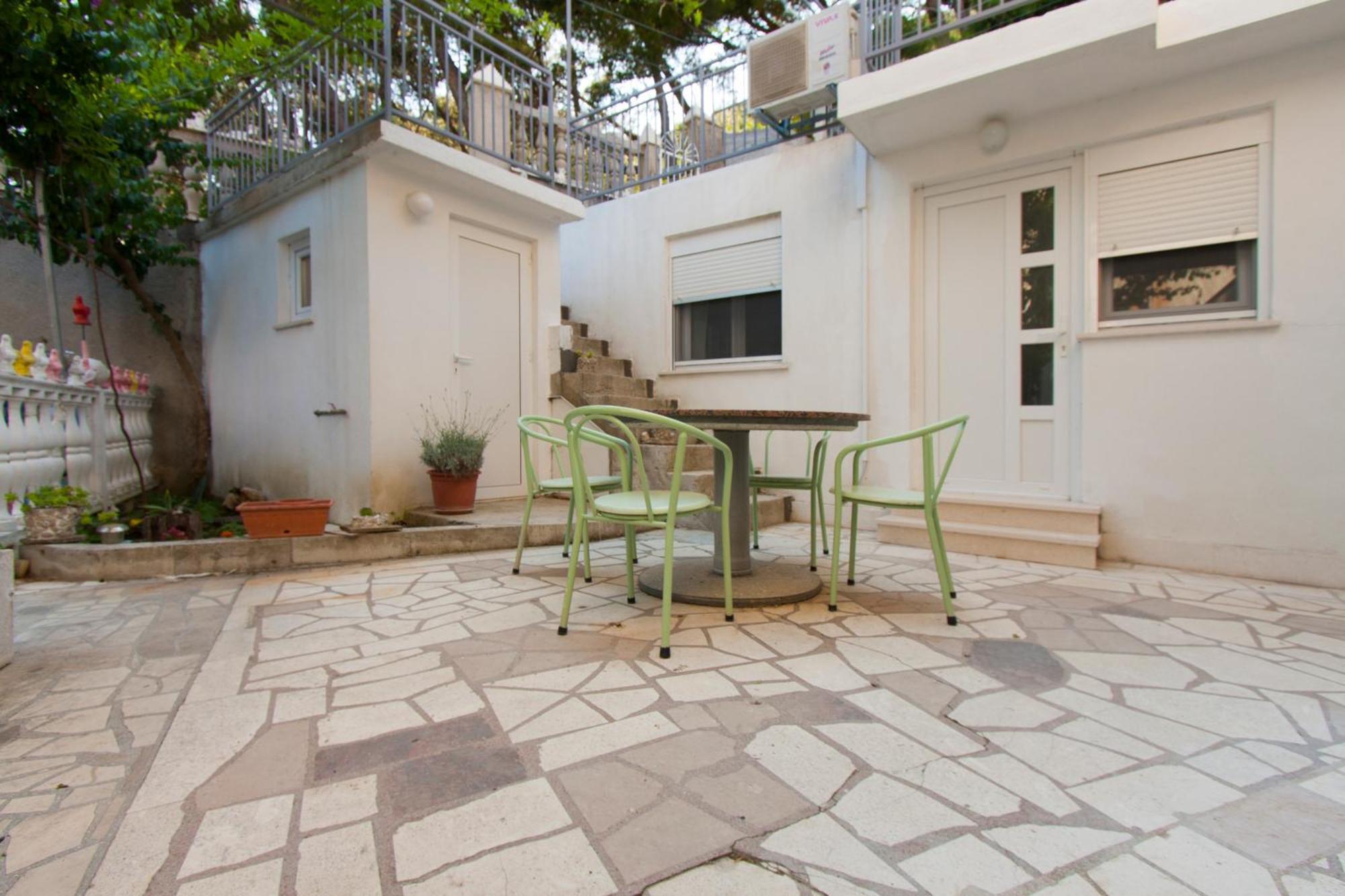 Apartment Mikulic Duće Exteriér fotografie
