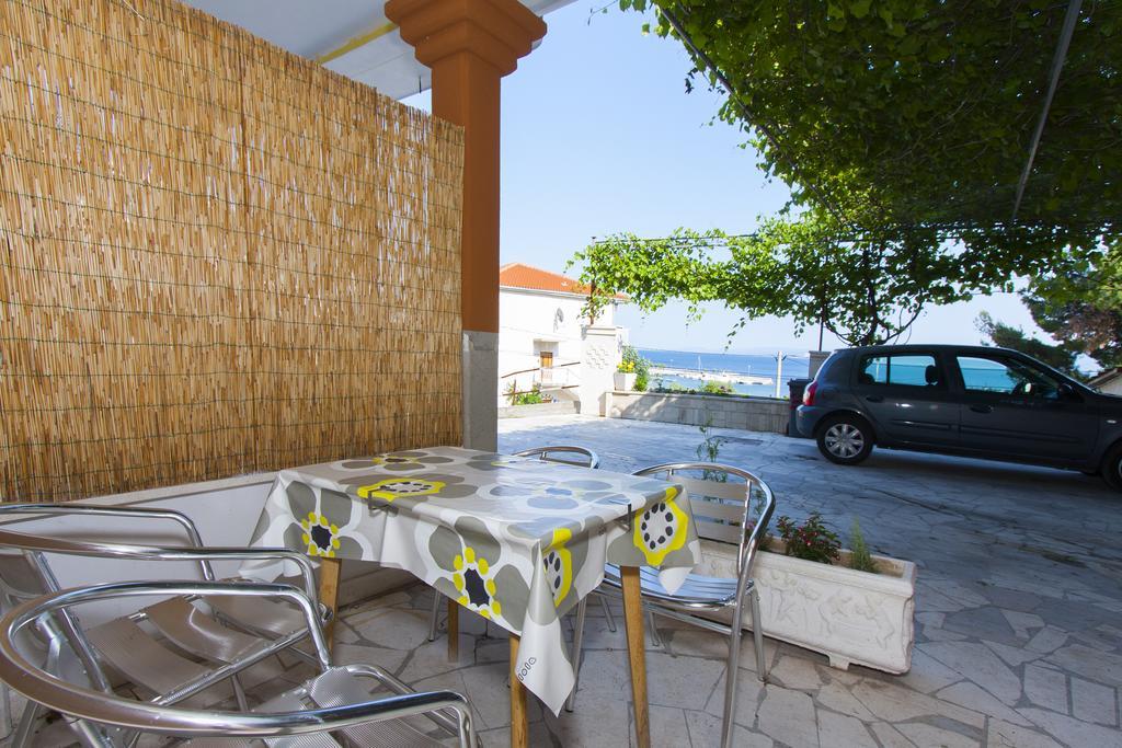 Apartment Mikulic Duće Exteriér fotografie