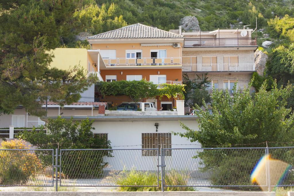 Apartment Mikulic Duće Exteriér fotografie