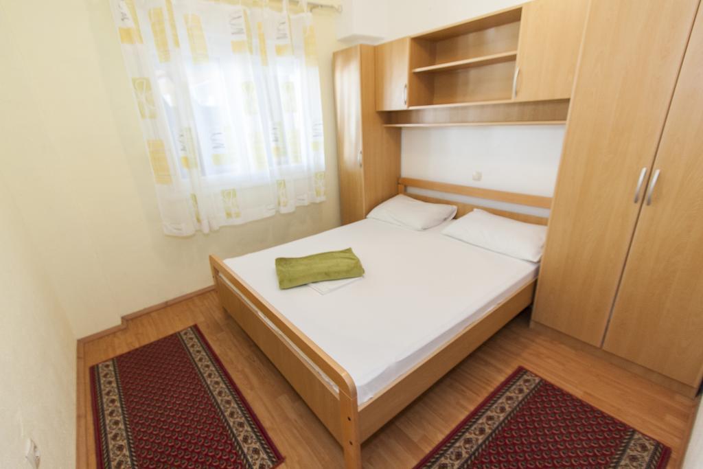 Apartment Mikulic Duće Exteriér fotografie